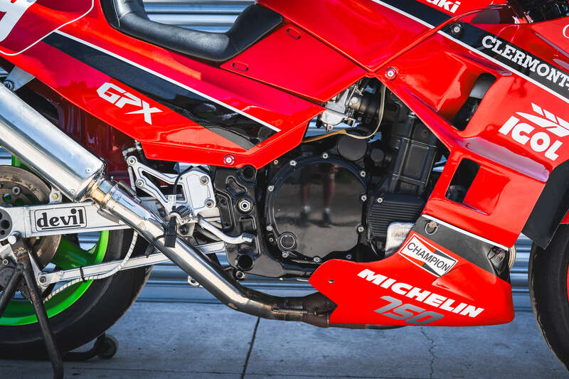 Used Kawasaki GPX750R SUPERBIKE for sale - 78481752: Photo 5