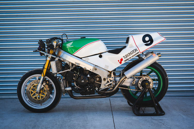 Used Honda VFR750R TYPE RC30 for sale - 78481754: Photo 4