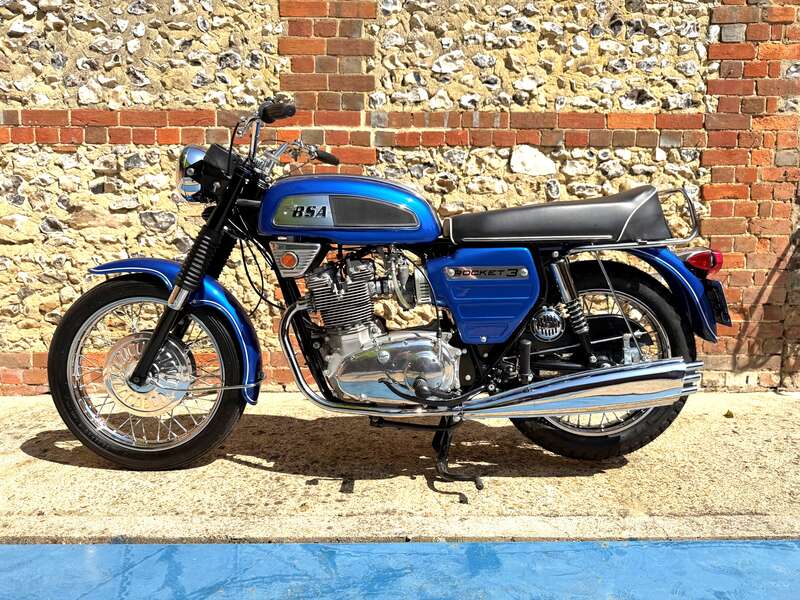 Used BSA A75R ROCKET 3 MK1 2015 for sale - 78376706: Photo 2