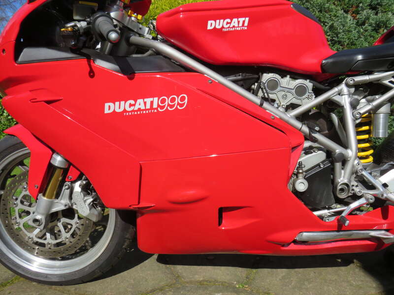 Ducati 999 MONOPOSTO