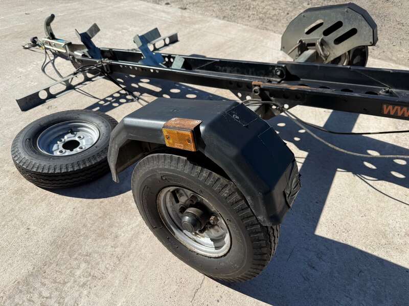 Used MOTOLUG SE COLLAPSIBLE SINGLE-BIKE TRAILER for sale - 78637399: Photo 3