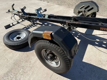 Used MOTOLUG SE COLLAPSIBLE SINGLE-BIKE TRAILER undefined for sale - bike-78637399: Photo