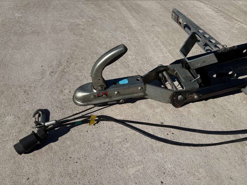 Used MOTOLUG SE COLLAPSIBLE SINGLE-BIKE TRAILER for sale - 78637399: Photo 7