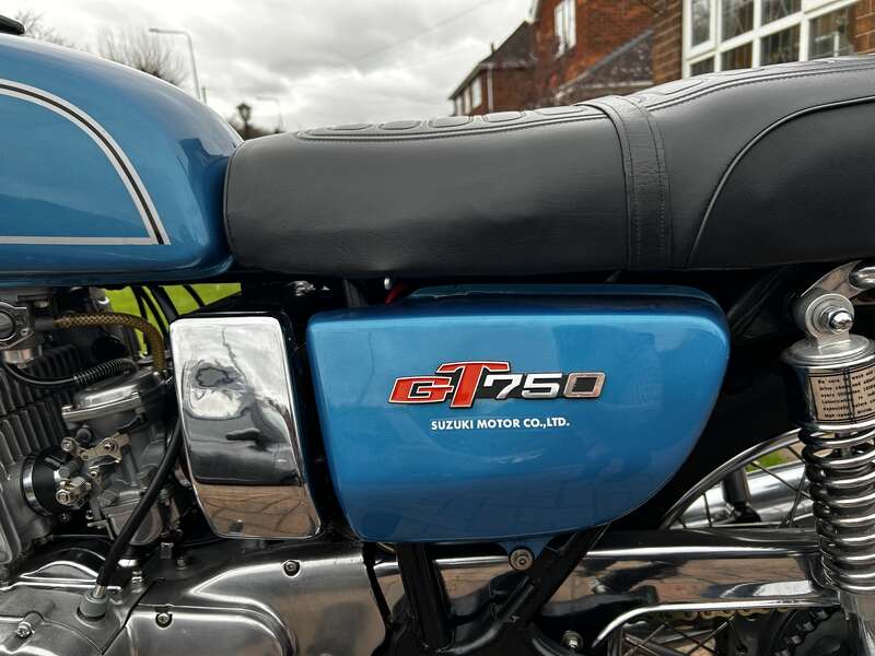 Suzuki GT750A