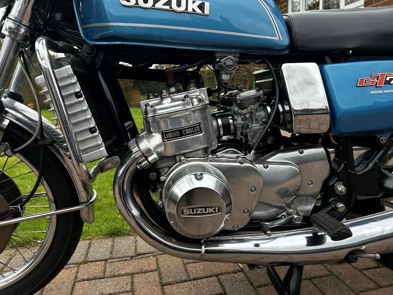Suzuki GT750A