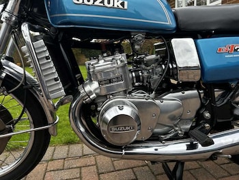 Used Suzuki GT750A 1968 for sale - bike-78102172: Photo