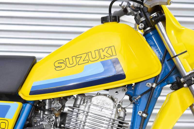Suzuki DR400