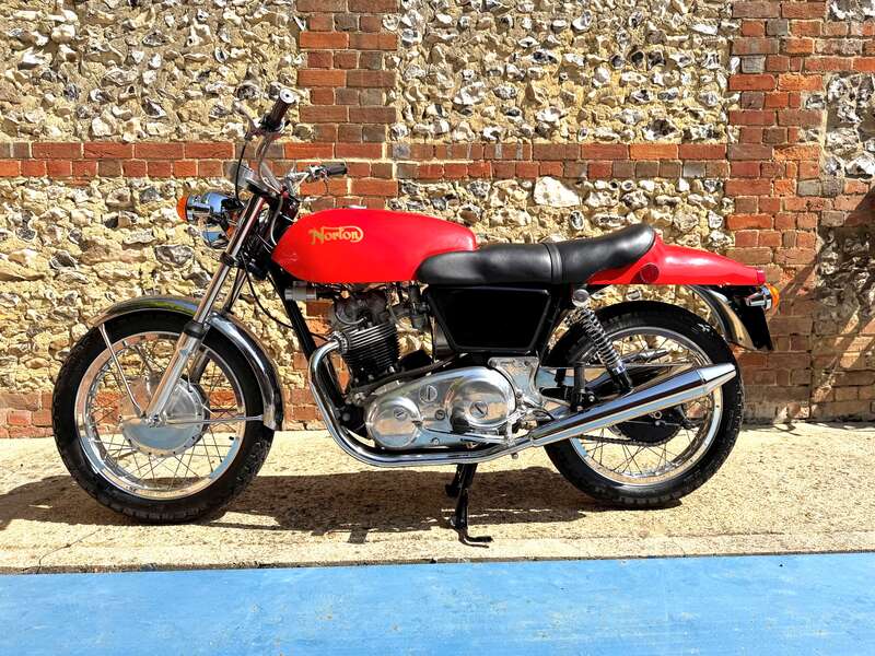 Used Norton 750 COMMANDO for sale - 78385144: Photo 2