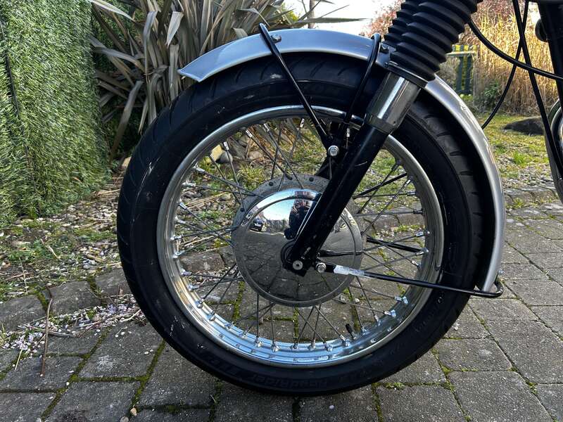 Triumph T100R DAYTONA