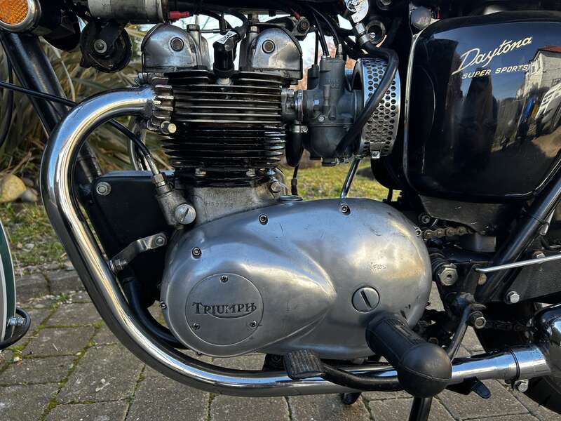 Triumph T100R DAYTONA