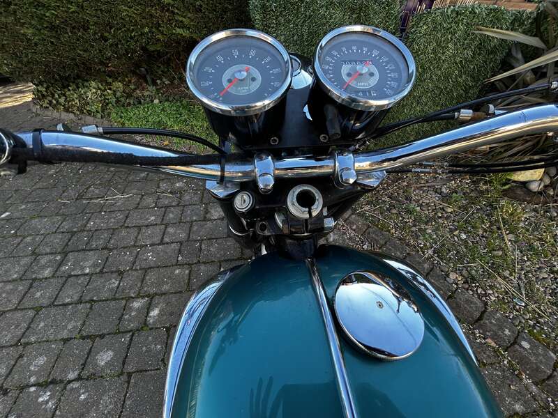 Triumph T100R DAYTONA