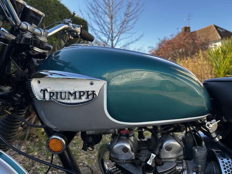 Triumph T100R DAYTONA