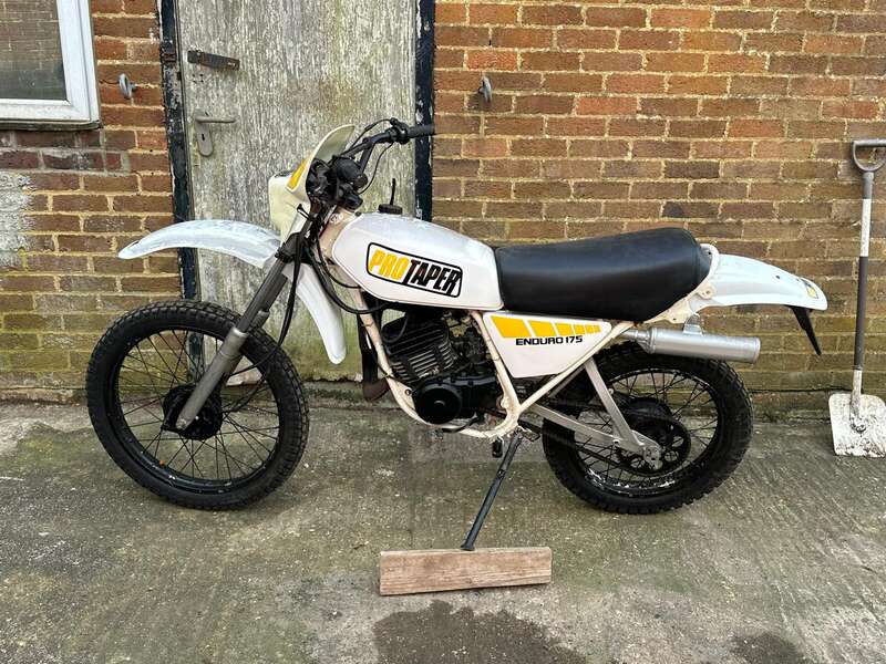 Yamaha DT175