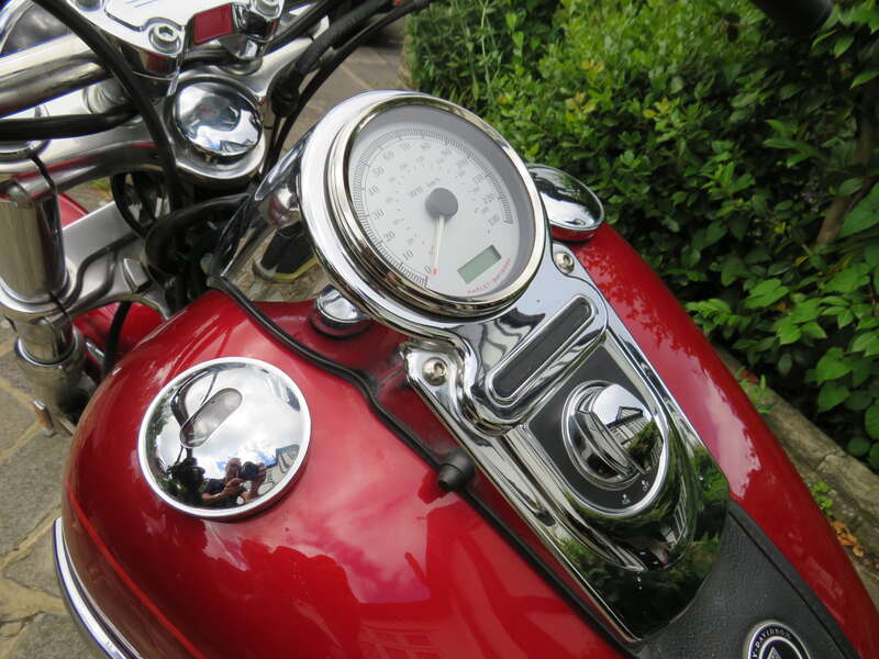 Used Harley-Davidson DYNA SUPER GLIDE 2007 for sale - 78879701: Photo 10