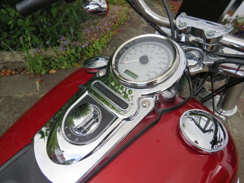 Used Harley-Davidson DYNA SUPER GLIDE 2007 for sale - 78879701: Photo 9