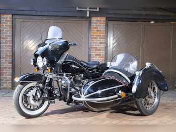 Used Harley-Davidson FLHT ELECTRA GLIDE 1984 for sale - bike-77994462: Photo