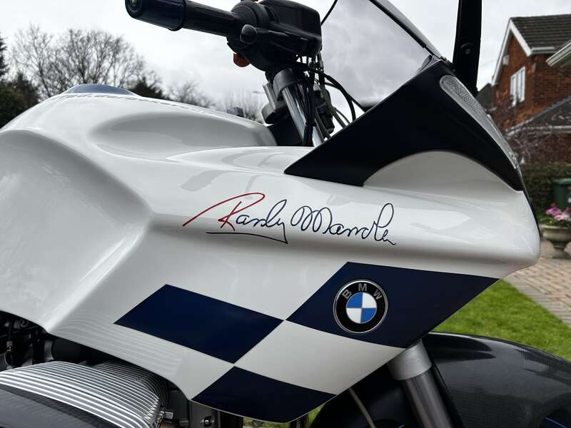 BMW R1100