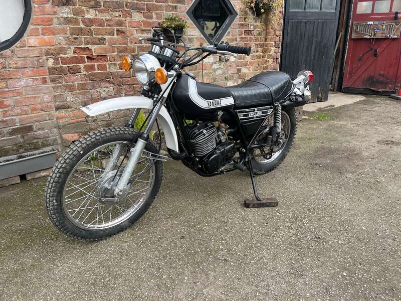 Yamaha DT400