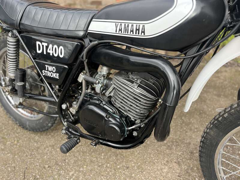 Yamaha DT400