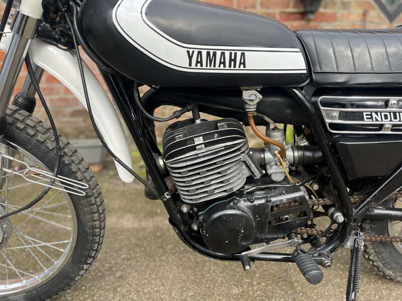 Yamaha DT400