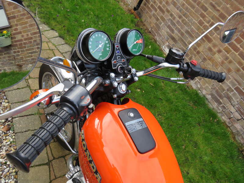 Honda CB550F SUPER SPORT