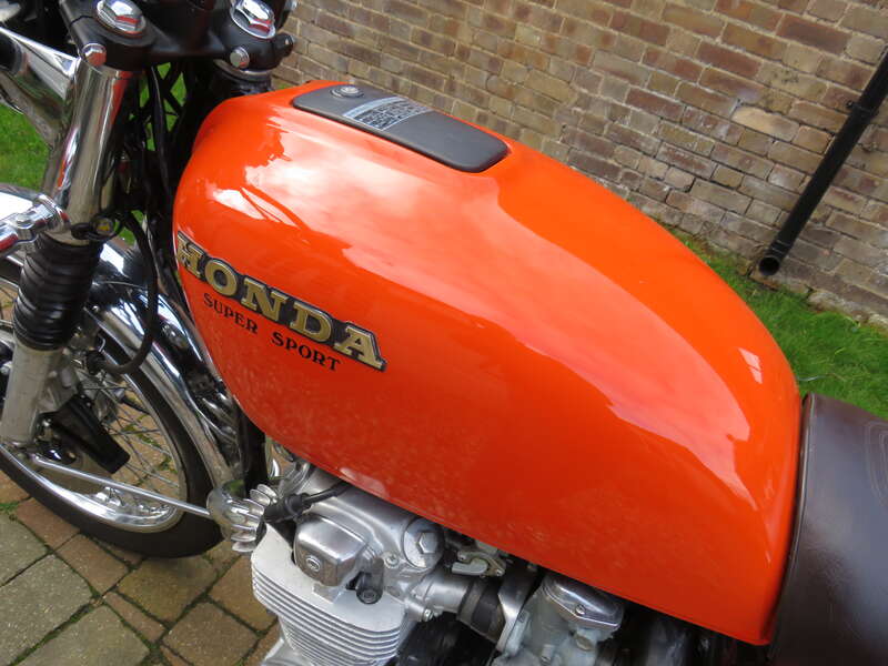 Honda CB550F SUPER SPORT