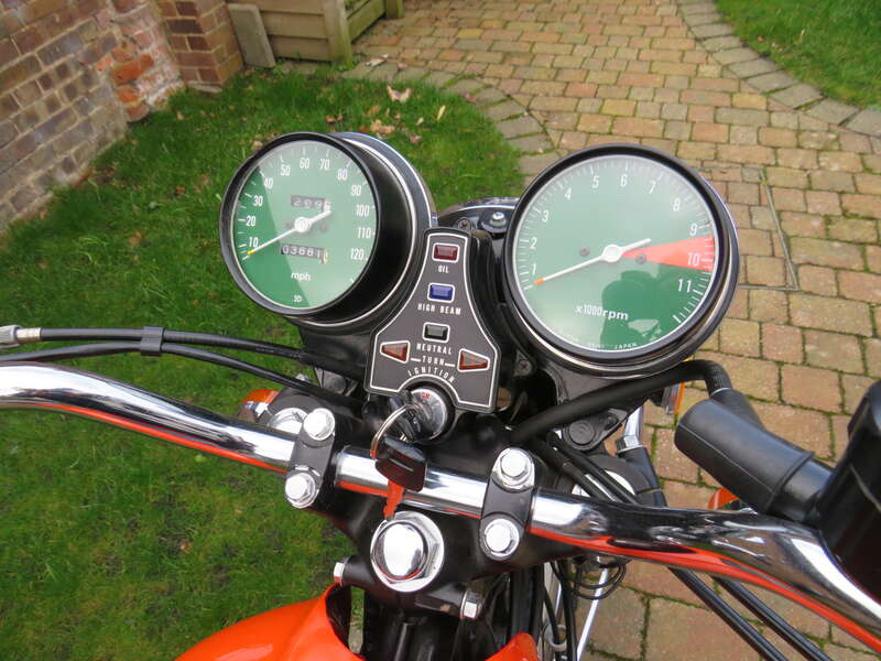 Honda CB550F SUPER SPORT