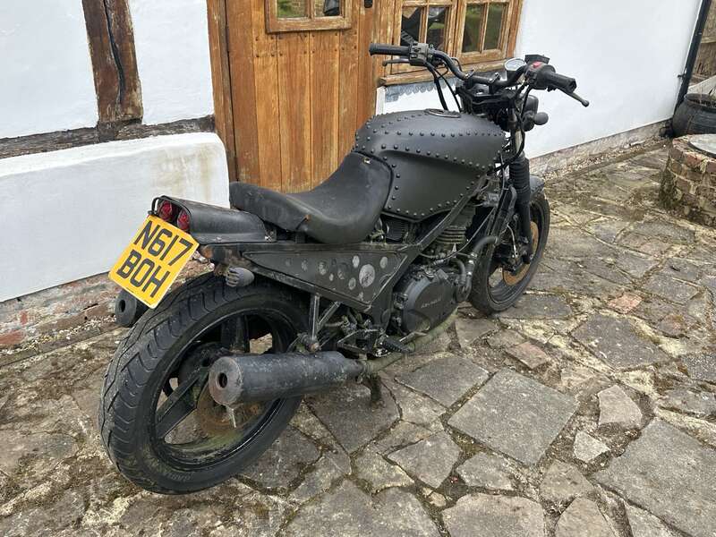 Kawasaki GPZ500S