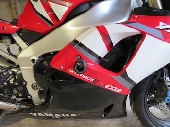 Used Yamaha R1 2001 for sale - bike-77587389: Photo