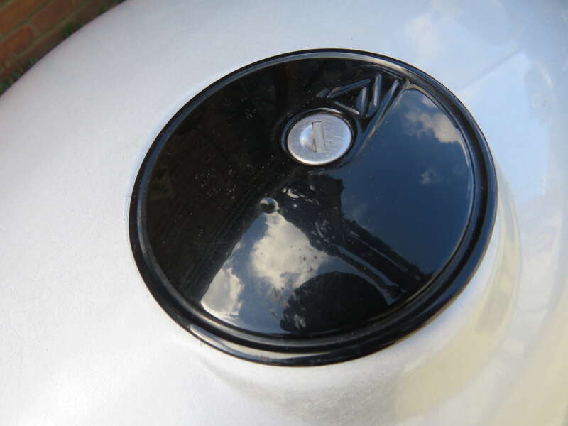 Suzuki GSX1100SZ KATANA