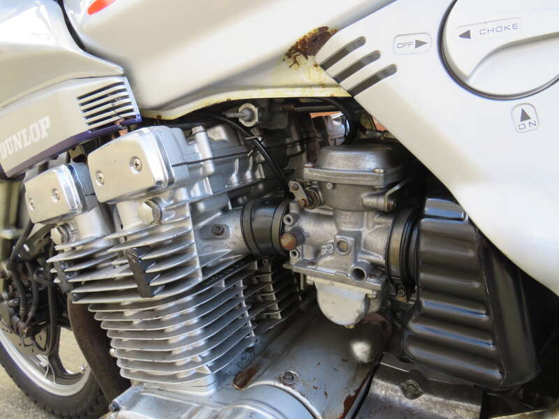 Suzuki GSX1100SZ KATANA