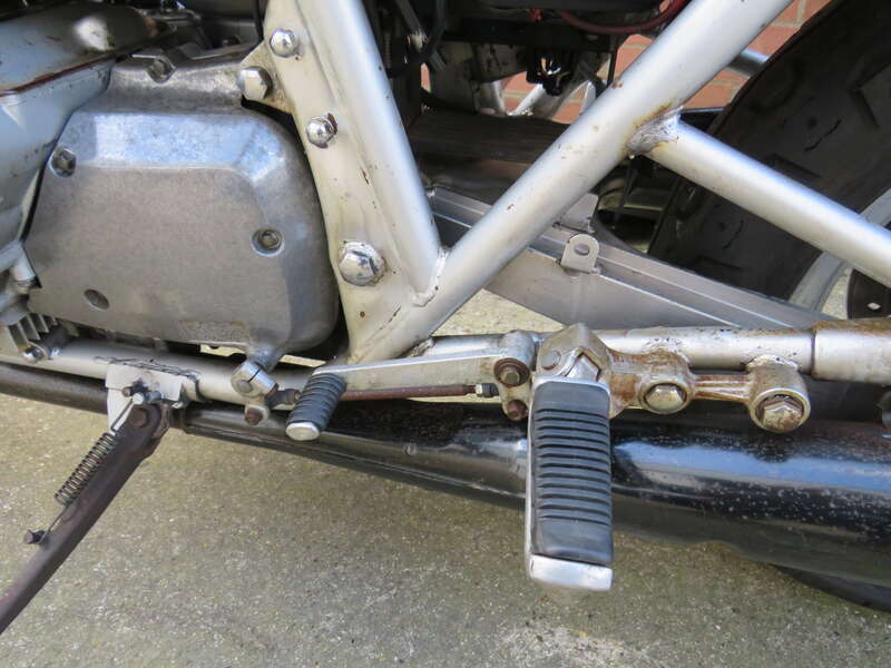 Suzuki GSX1100SZ KATANA