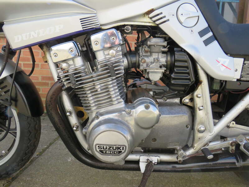 Suzuki GSX1100SZ KATANA