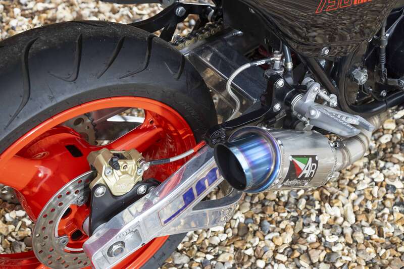 KAWASAKI ZX750E ZX750 E-1