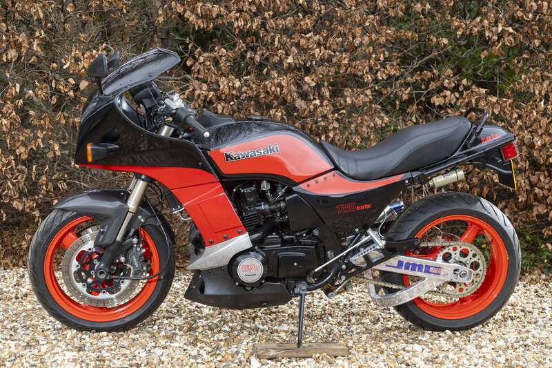 KAWASAKI ZX750E ZX750 E-1