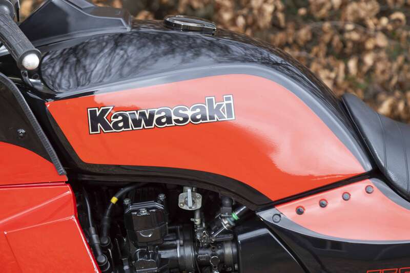 KAWASAKI ZX750E ZX750 E-1