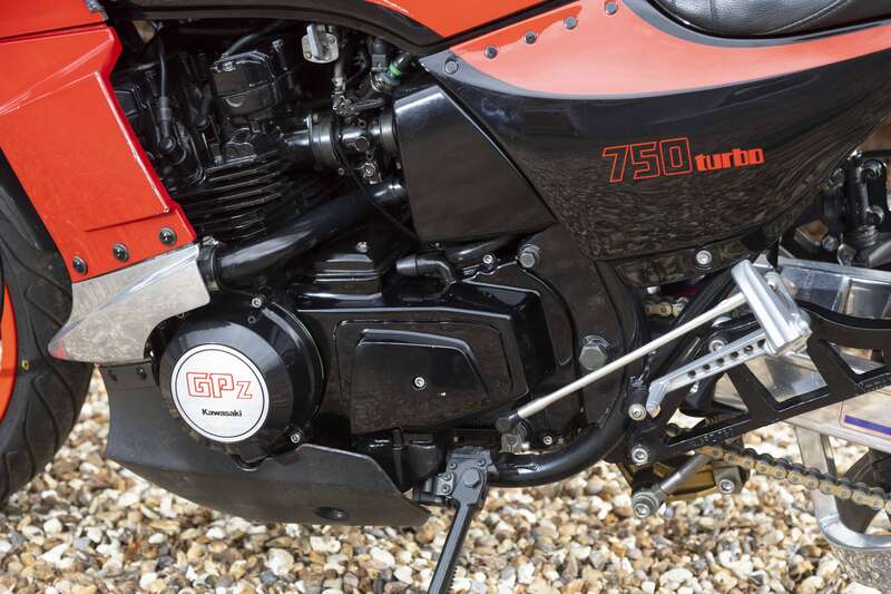 KAWASAKI ZX750E ZX750 E-1