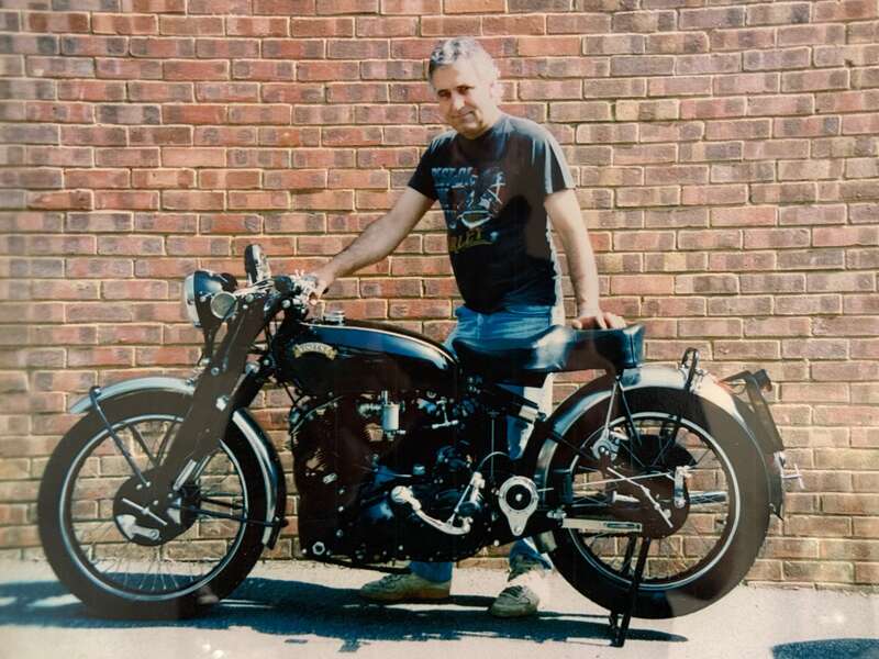 VINCENT BLACK SHADOW SERIES C BLACK SHADOW