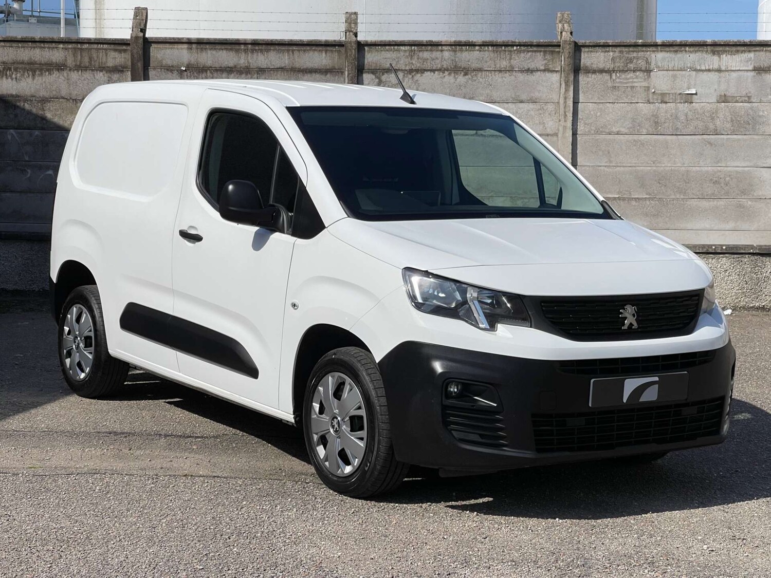 Vehicle 1