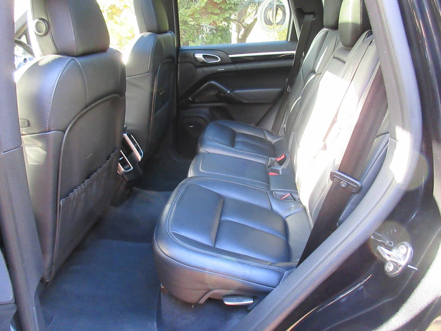 Used Porsche Cayenne 2014 for sale - 76437127: Photo 20