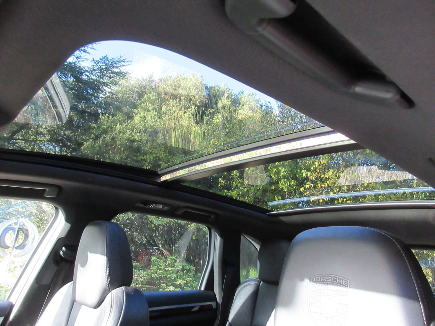 Used Porsche Cayenne 2014 for sale - 76437127: Photo 22