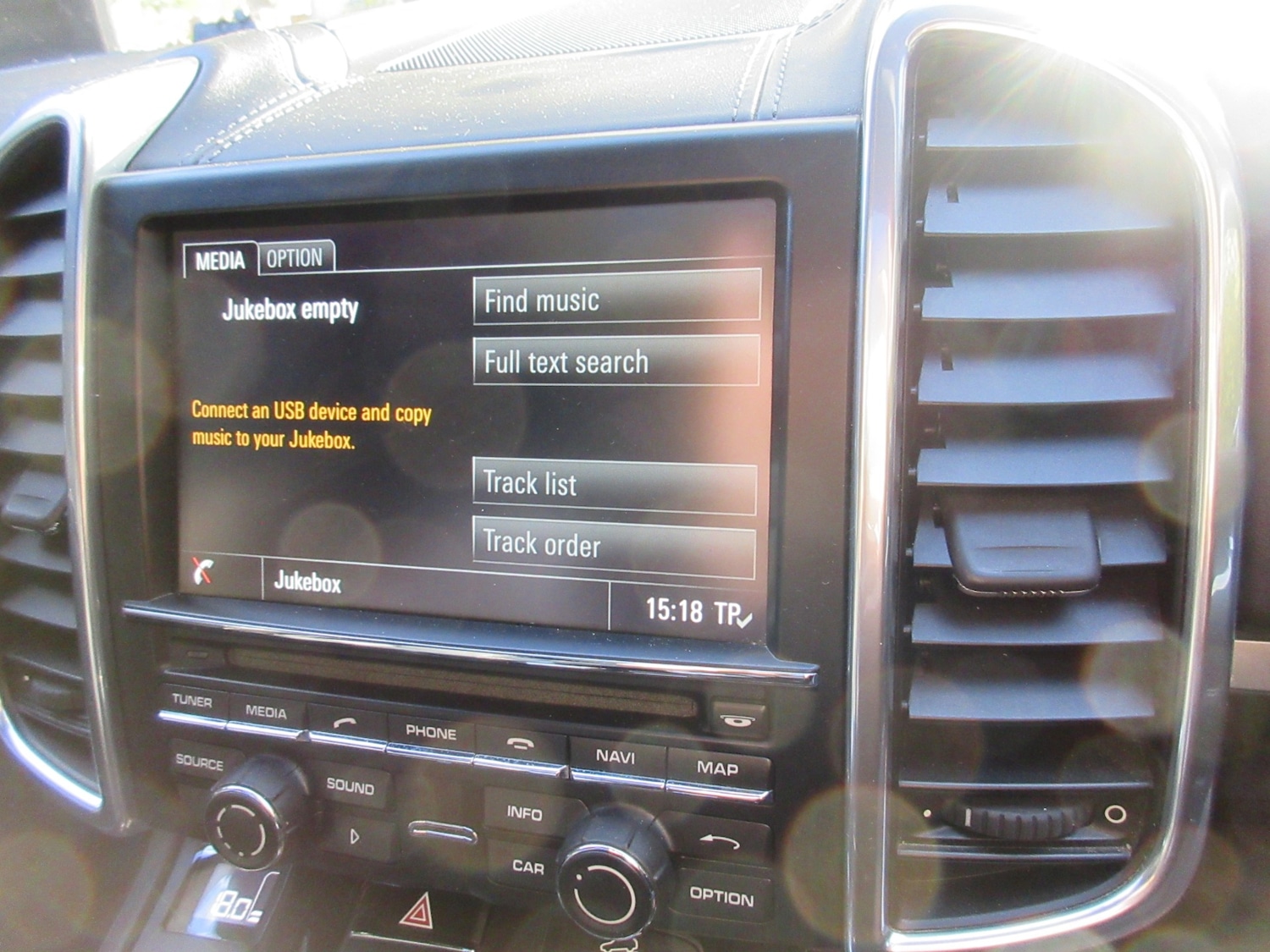 Used Porsche Cayenne 2014 for sale - 76437127: Photo 29