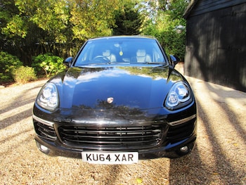 Used Porsche Cayenne 2014 for sale - 76437127: Photo