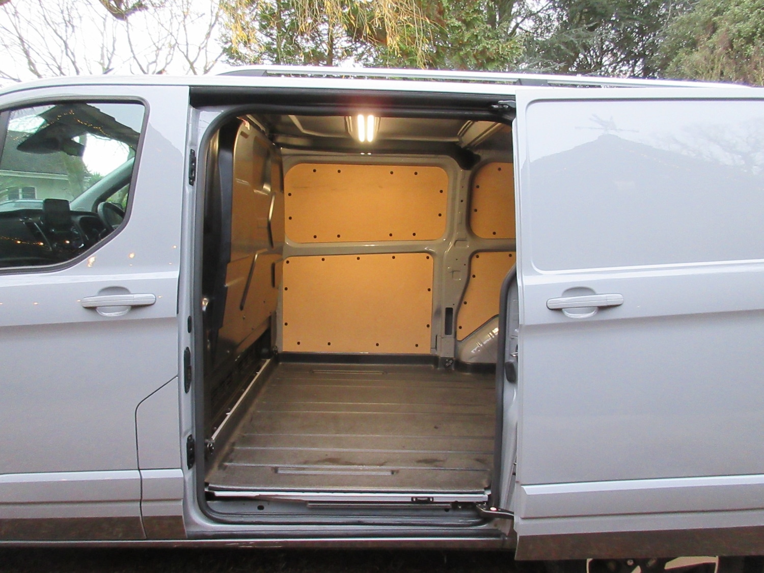 Used Ford Transit Custom 2023 for sale - 76969235: Photo 13