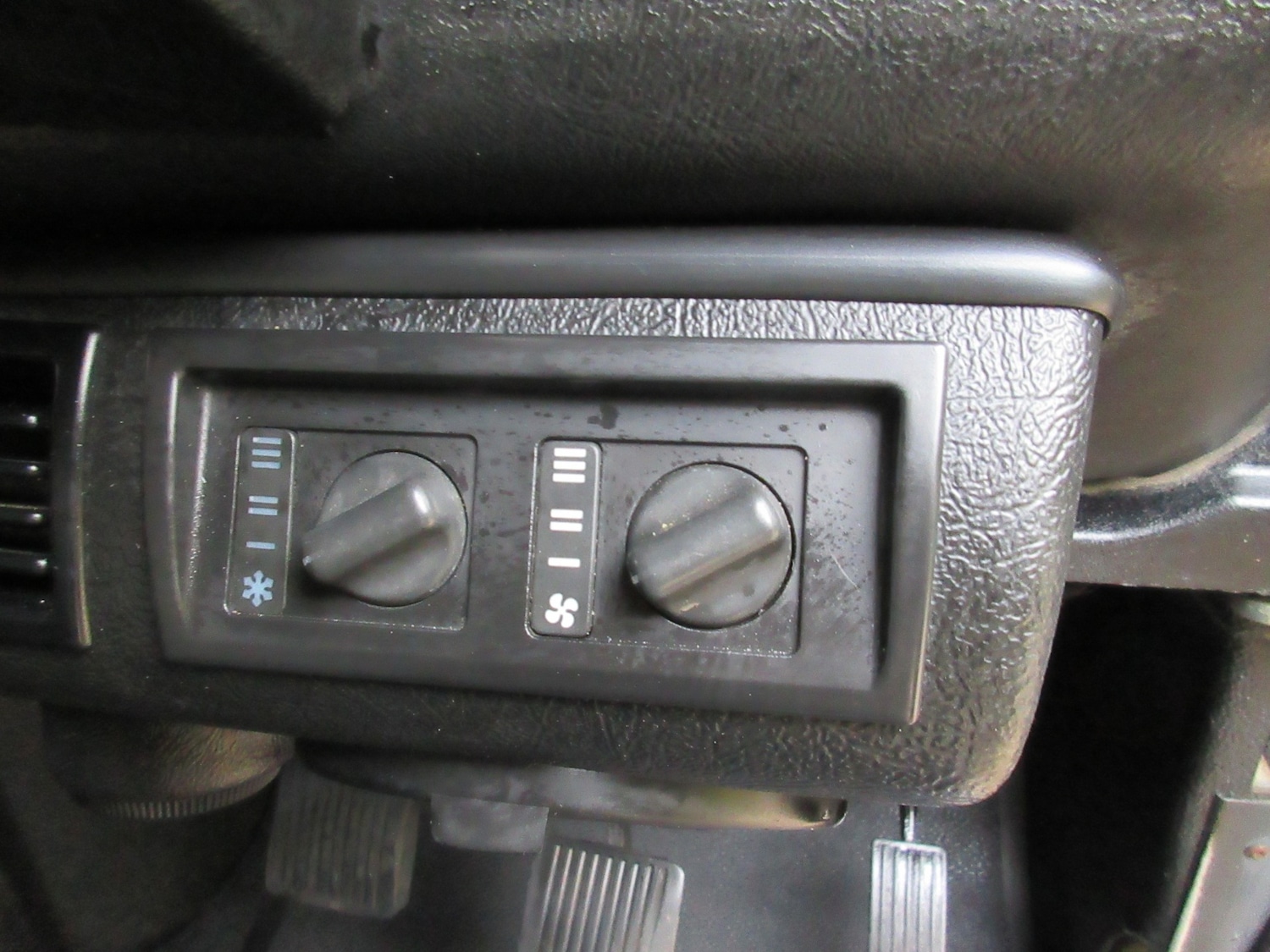 Used Land Rover Defender 2006 for sale - 76461929: Photo 15