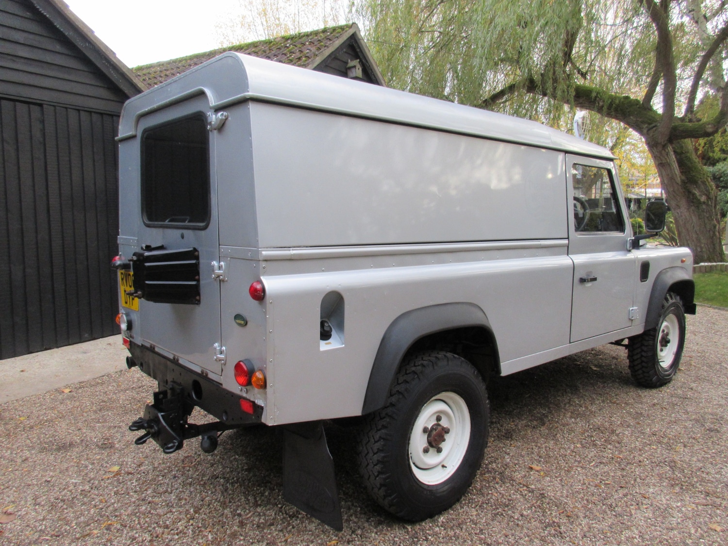 Used Land Rover Defender 2006 for sale - 76461929: Photo 2
