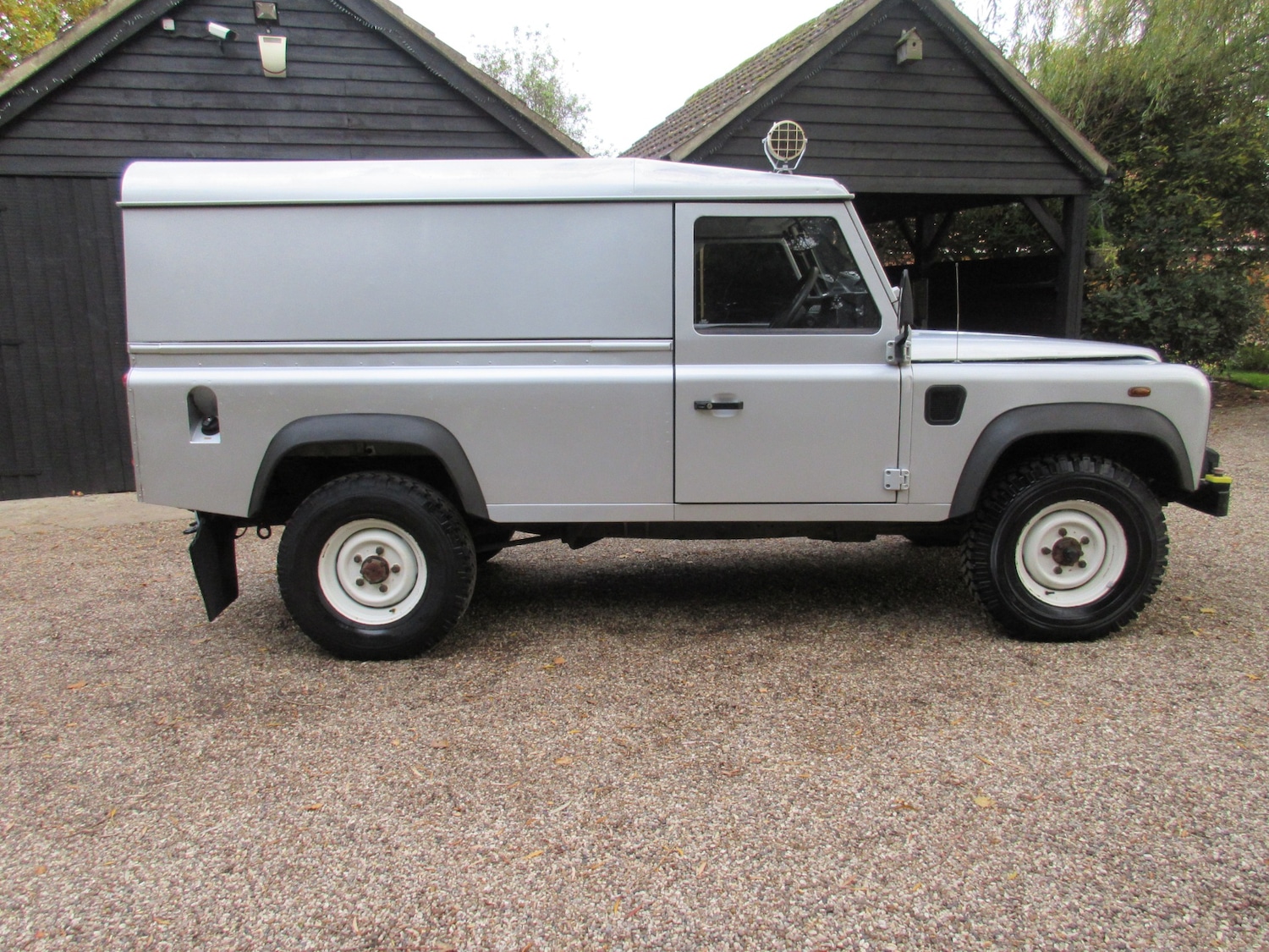 Used Land Rover Defender 2006 for sale - 76461929: Photo 3