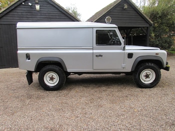 Used Land Rover Defender 2006 for sale - 76461929: Photo