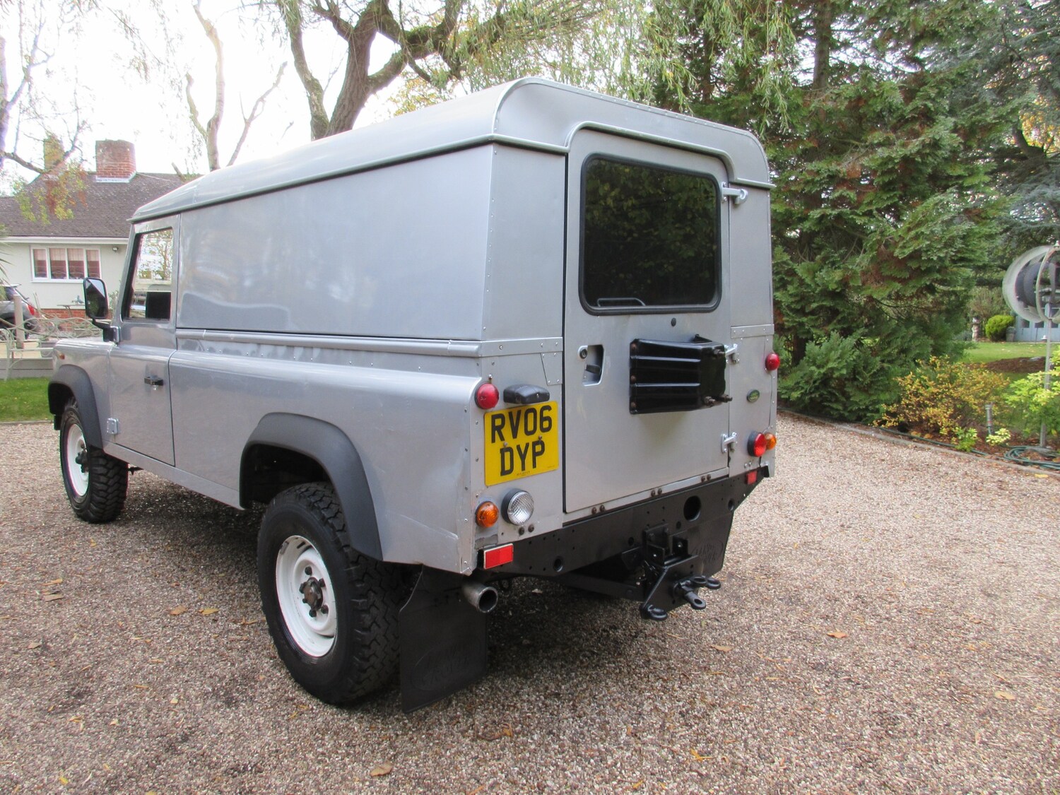Used Land Rover Defender 2006 for sale - 76461929: Photo 5