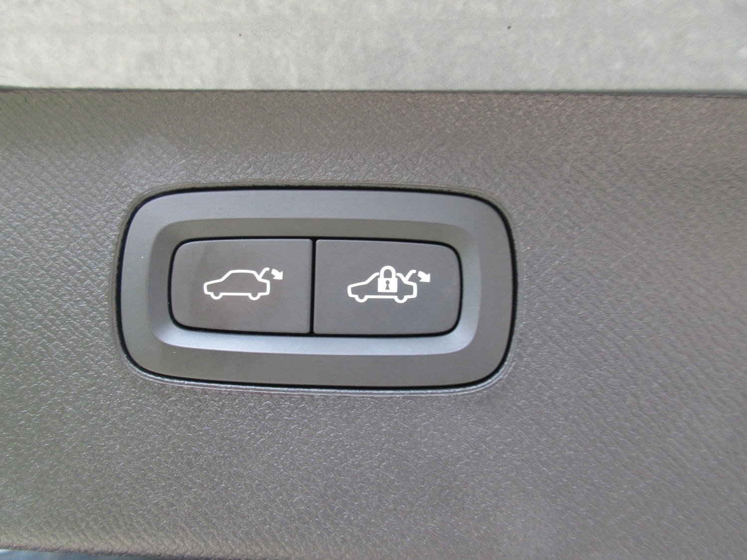 Used Volvo XC90 2023 for sale - 77829310: Photo 18